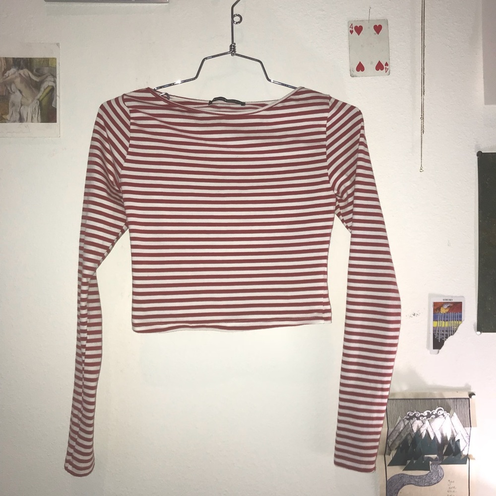 Striped long sleeve crop top